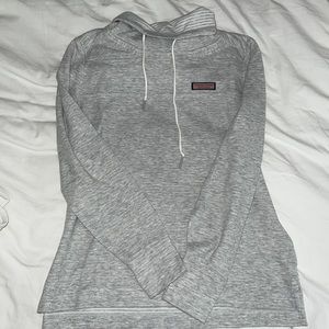 Vineyard vines hoodie